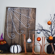 Halloween String Art - Faux Wood Sign Tutorial