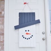 Seasonal Character Door Hanger - Tutorial