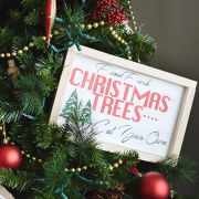 DIY Wooden Christmas Tree Sign
