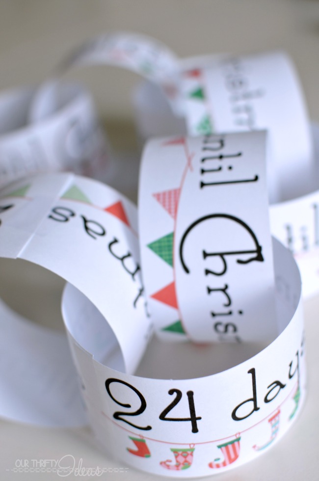 Christmas Countdown Chain Our Thrifty Ideas
